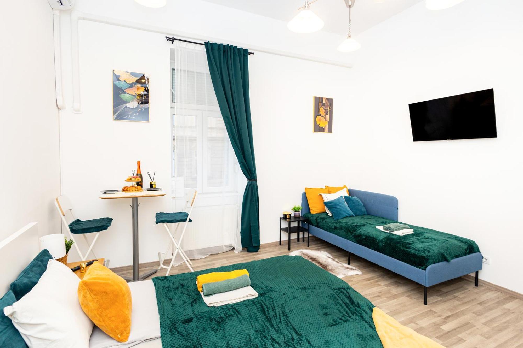 Golden Sun At Buda Castle Appartement *
